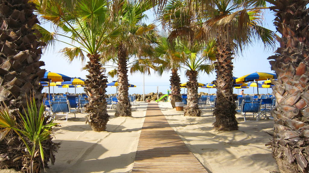 Hotel Giardino Follonica Eksteriør bilde